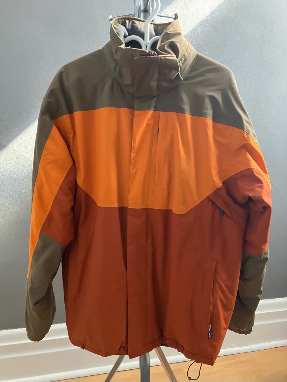 Salomon Snowboard Jacket